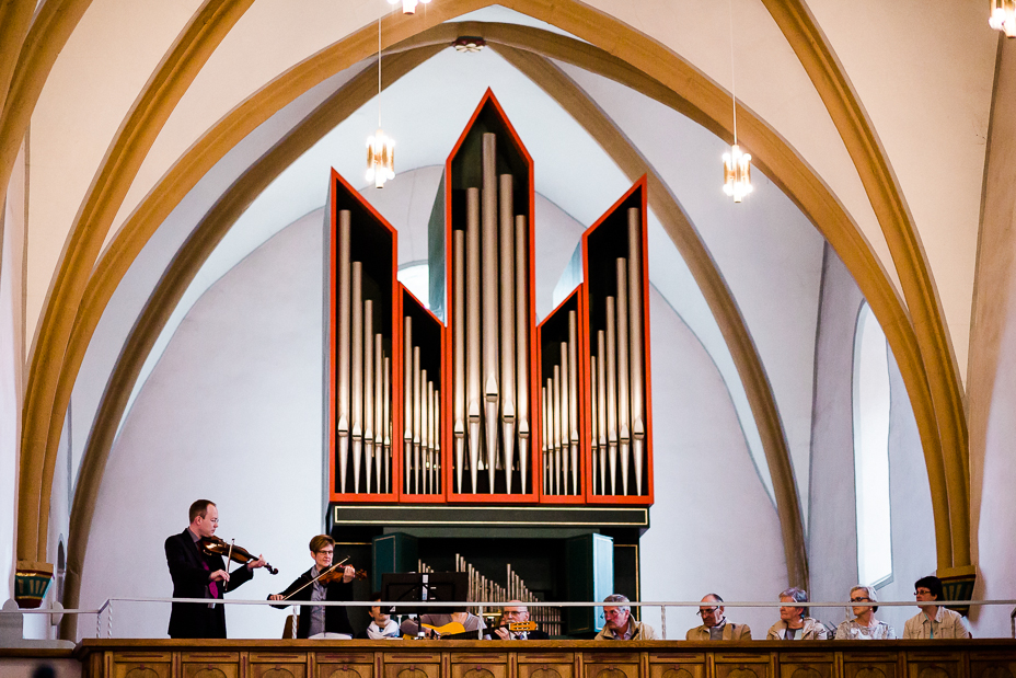 Hochzeit im Kloster Haydau Hochzeitsfotografie Kassel Morschen Hochzeitsfotograf Wedding Photographer Ganztagesreportage Blumenkinder