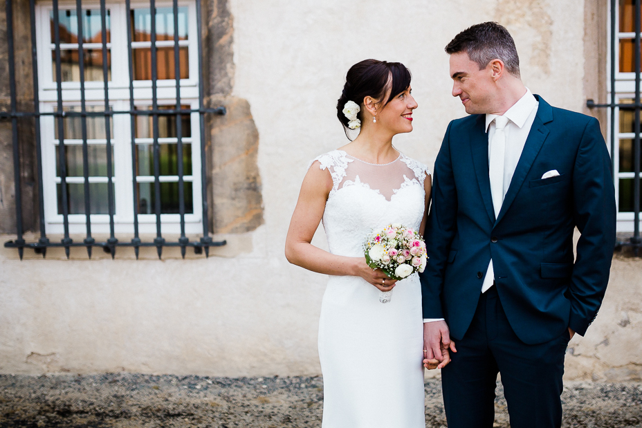 Hochzeit im Kloster Haydau Hochzeitsfotografie Kassel Morschen Hochzeitsfotograf Wedding Photographer Ganztagesreportage Blumenkinder