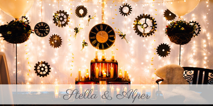 Hochzeitsfotograf-Kassel-Hochzeitsreportage-Storytelling-Steampunk-Wedding-Photographer-Inka Englisch Photography_teaser Hochzeitsfotograf Kassel Hochzeitsreportage Storytelling Steampunk WeddingPhotographer Inka Englisch Photography Grischäfer Kaskadenwirtschaft Kassel Reise in eine andere Zeit Steampunk Hochzeit steampunk wedding zahnräder viktorianisch Liebe freie Trauung Friederike Delong Dampfmaschine Deko Meike Thienemann