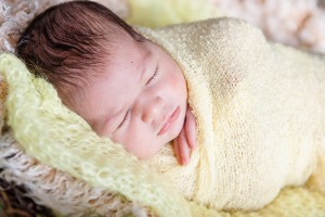 Neugeborenenfotografie Kassel Inka Englisch Fotografie-Babyfotografie Newborn