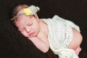 Neugeborenenfotografie Kassel Inka Englisch Fotografie-Babyfotografie Newborn