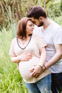 Babybauchshooting bei Sonnenuntergang in Kassel