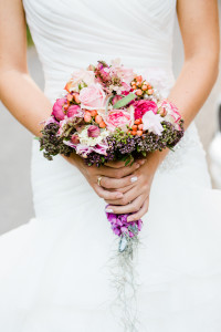 Hochzeitsfotograf Wedding Photography Hochzeitsreportage Kassel Frankfurt Würzburg Hannover Hamburg München Vintage Brautstrauß