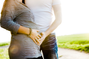Babybauchshooting Schwangerschaft Kassel Lifestyle Sonnenuntergang