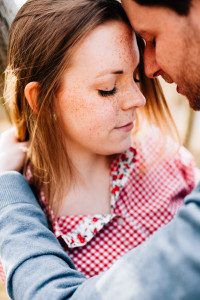 Portrait Coupleshoot Paarshoot Paarfotos Paerchen Engagement Verlobung Liebe verliebt Storytelling Kassel Frankfurt Hannover Ostsee Timmendorfer Strand