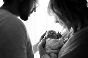 Babyshooting Neugeborenenshooting Babyfotograf Homestory Kassel Lifestyle Babyhomestory bei Kassel