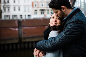 Engagementshooting in Hamburg Verlobungsshooting Speicherstadt Couple Pärchenshooting
