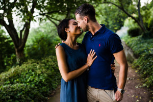 Engagementshoot in der Aue Kassel-Paarfotos-Coupleshoot-Inka Englisch Photography-Kassel-2016-Hochzeitsfotograf-Verlobungsshooting-Lifestyle-Storytelling-Liebe_15