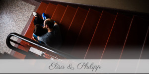Engagementshoot zuhause Verlobungsshoot Couple Pärchenshoot Paarfotos Verlobungsfotos indoor Homestory Storytelling Lifestyle verliebt