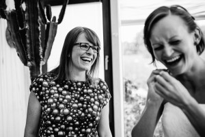 Heiraten bei jedem Wetter Standesamt Hochzeitsfotografie Kassel Waldeck Edersee StrandhausHochzeitsfotograf Wedding Photographer Ganztagesreportage