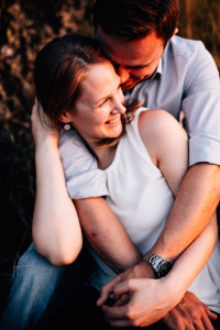 Engagementshoot Wenn Liebe grenzenlos scheint Sonnenuntergang Dörnberg Helfensteine Coupleshoot Inka Englisch Photography Kassel 2017 Paarshooting Verlobung Hochzeitsfotograf Kassel Wiesbaden Hochzeit Loveshoot Liebe Lifestyle