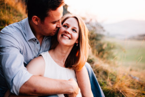 Engagementshoot Wenn Liebe grenzenlos scheint Sonnenuntergang Dörnberg Helfensteine Coupleshoot Inka Englisch Photography Kassel 2017 Paarshooting Verlobung Hochzeitsfotograf Kassel Wiesbaden Hochzeit Loveshoot Liebe Lifestyle