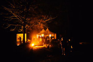 Hochzeitsfotograf Kassel Hochzeitsreportage Storytelling Steampunk WeddingPhotographer Inka Englisch Photography Grischäfer Kaskadenwirtschaft Kassel Reise in eine andere Zeit Steampunk Hochzeit steampunk wedding zahnräder viktorianisch Liebe freie Trauung Friederike Delong Dampfmaschine Deko Meike Thienemann