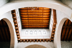 Basilika Schloss Johannisberg Trauung Hochzeitsfotograf Frankfurt Kassel Reportage Dokumentation Storytelling Inka Englisch Photography Burg Schwarzenstein Kassel Wedding Photographer Indonesischer Hochzeitszauber auf Burg Schwarzenstein