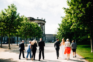 Hochzeitsfotograf Kassel Hochzeitsreportage Inka Englisch Photography Wedding Portrait Dokumentation GanztagsreportageStorytelling Bergpark Wilhelmshoehe Wilhelmshöhe Schloss Schlosshotel Thronsaal Herkules Terrassen Hochzeit im Bergpark Wilhelmshöhe in Kassel Ein Tag voller Geschichten First Look Braut Bräutigam