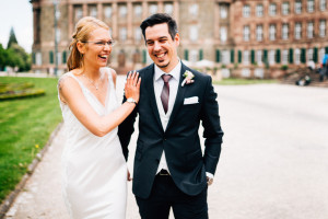 Hochzeitsfotograf Kassel Hochzeitsreportage Inka Englisch Photography Wedding Portrait Dokumentation GanztagsreportageStorytelling Bergpark Wilhelmshoehe Wilhelmshöhe Schloss Schlosshotel Thronsaal Herkules Terrassen Hochzeit im Bergpark Wilhelmshöhe in Kassel Ein Tag voller Geschichten First Look Braut Bräutigam