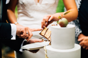 Hochzeitsfotograf Kassel Hochzeitsreportage Inka Englisch Photography Wedding Portrait Dokumentation GanztagsreportageStorytelling Bergpark Wilhelmshoehe Wilhelmshöhe Schloss Schlosshotel Thronsaal Herkules Terrassen Hochzeit im Bergpark Wilhelmshöhe in Kassel Ein Tag voller Geschichten First Look Braut Bräutigam