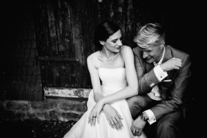 Maritime Hochzeit in der Traumkulisse Hoher Darsberg Hochzeitsfotograf-Kassel Frankfurt Wiesbaden Hoher Darsberg Inka Englisch Photography Hochzeitsreportage Storytelling Portraits Brautpaar Shooting