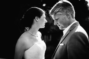 Maritime Hochzeit in der Traumkulisse Hoher Darsberg Hochzeitsfotograf-Kassel Frankfurt Wiesbaden Hoher Darsberg Inka Englisch Photography Hochzeitsreportage Storytelling Portraits Brautpaar Shooting