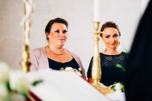 Von Norwegen nach Kassel, um zu heiraten Hochzeitsfotograf Kassel Bergpark WilhelmshöheOrangerie Inka Englisch Photography Hochzeitsreportage Aue Wedding Photographer Lifestyle Storytelling Schlosskapelle Zeremonie Trauung