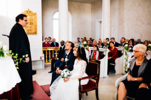 Von Norwegen nach Kassel, um zu heiraten Hochzeitsfotograf Kassel Bergpark WilhelmshöheOrangerie Inka Englisch Photography Hochzeitsreportage Aue Wedding Photographer Lifestyle Storytelling Schlosskapelle Zeremonie Trauung