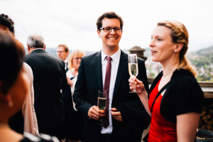 Babybauch Hochzeit auf Schloss Friedrichsstein Hochzeitsfotografie Kassel Bad Wildungen Hochzeitsfotograf Wedding Photographer Ganztagesreportage freie Trauung