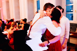 Babybauch Hochzeit auf Schloss Friedrichsstein Hochzeitsfotografie Kassel Bad Wildungen Hochzeitsfotograf Wedding Photographer Ganztagesreportage freie Trauung
