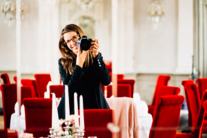 Babybauch Hochzeit auf Schloss Friedrichsstein Hochzeitsfotografie Kassel Bad Wildungen Hochzeitsfotograf Wedding Photographer Ganztagesreportage freie Trauung