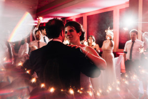 Hochzeit voller magic moments Fotograf Hotel Zur Sonne Hochzeitsfotografie Kassel Frankenberg Hochzeitsfotograf Wedding Photographer Ganztagesreportage Party