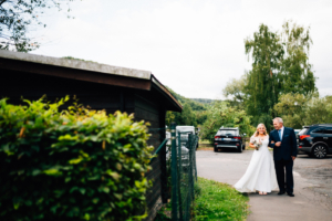 Hochzeitsfotograf Kassel Spiekershausen Fuldagarten Inka Englisch 2018 freie Trauung Reportage