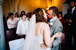 Wenn das Herz JA sagt ... Hochzeit im Kloster Chorin Hochzeitsfotograf Kassel Inka Englisch Photography Wedding Deko Hochzeitsreportage Berlin Landhof Liepe Sommer