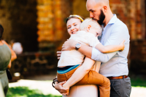 Wenn das Herz JA sagt ... Hochzeit im Kloster Chorin Hochzeitsfotograf Kassel Inka Englisch Photography Wedding Deko Hochzeitsreportage Berlin Landhof Liepe Sommer