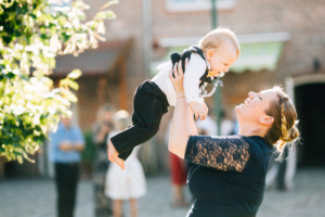 Wenn das Herz JA sagt ... Hochzeit im Kloster Chorin Hochzeitsfotograf Kassel Inka Englisch Photography Wedding Deko Hochzeitsreportage Berlin Landhof Liepe Sommer