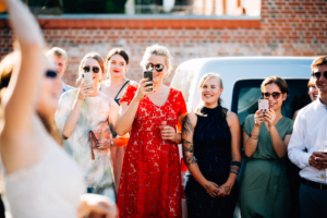 Wenn das Herz JA sagt ... Hochzeit im Kloster Chorin Hochzeitsfotograf Kassel Inka Englisch Photography Wedding Deko Hochzeitsreportage Berlin Landhof Liepe Sommer