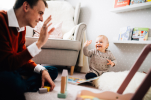 schon 1 Jahr alt ... Homestory in Kassel Kleinkind Shooting Kind Familie Inka Englisch Kassel Wald zuhause