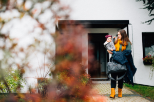 schon 1 Jahr alt ... Homestory in Kassel Kleinkind Shooting Kind Familie Inka Englisch Kassel Wald zuhause