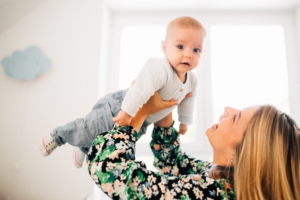 Familienshooting Homestory Kassel Fotograf Babyshooting Inka Englisch Systemhelden in ihrer Familie I